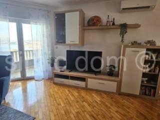 Apartman na moru, Prodaja, Okrug, Okrug Gornji
