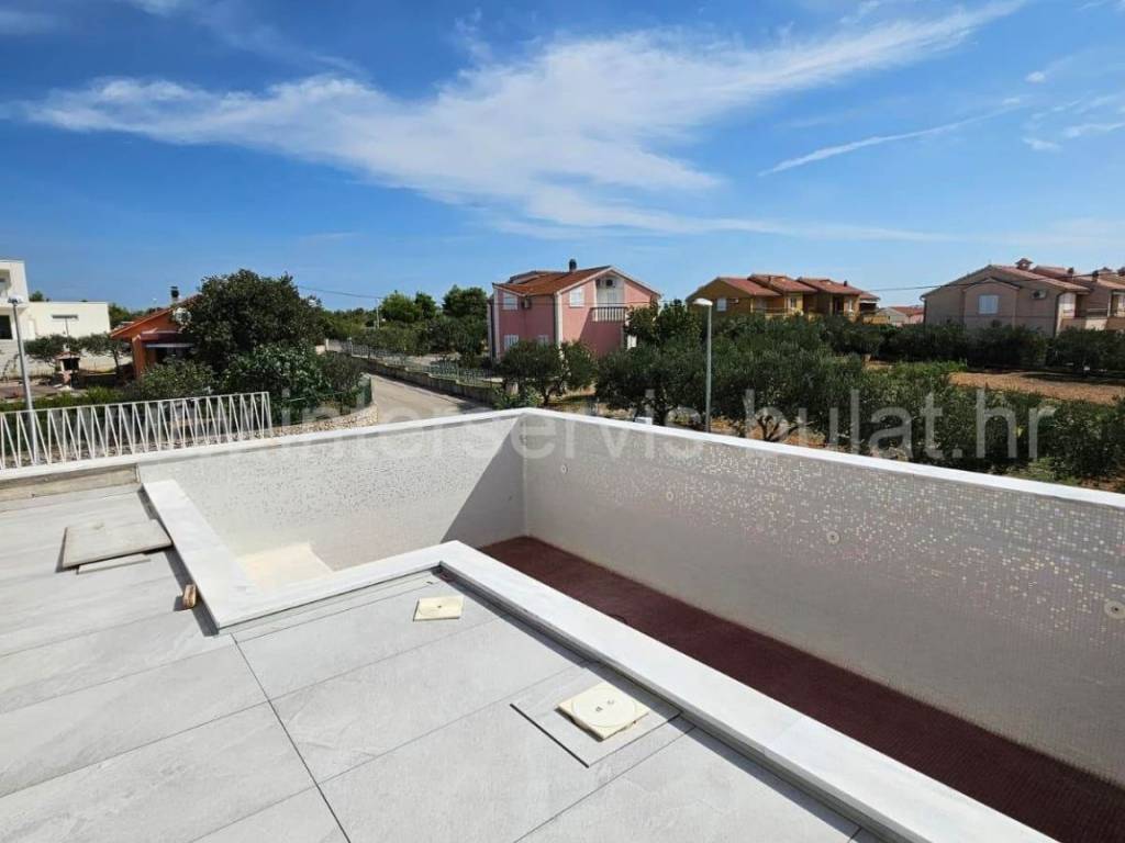 Dvojna kuća, Prodaja, Vodice, Vodice