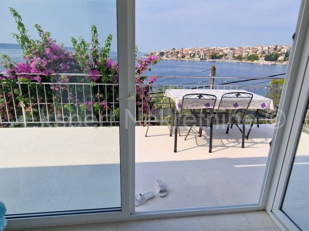 Samostojeća kuća, Prodaja, Okrug, Okrug Gornji