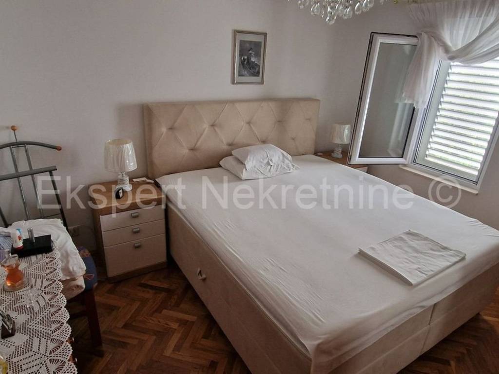 Samostojeća kuća, Prodaja, Okrug, Okrug Gornji