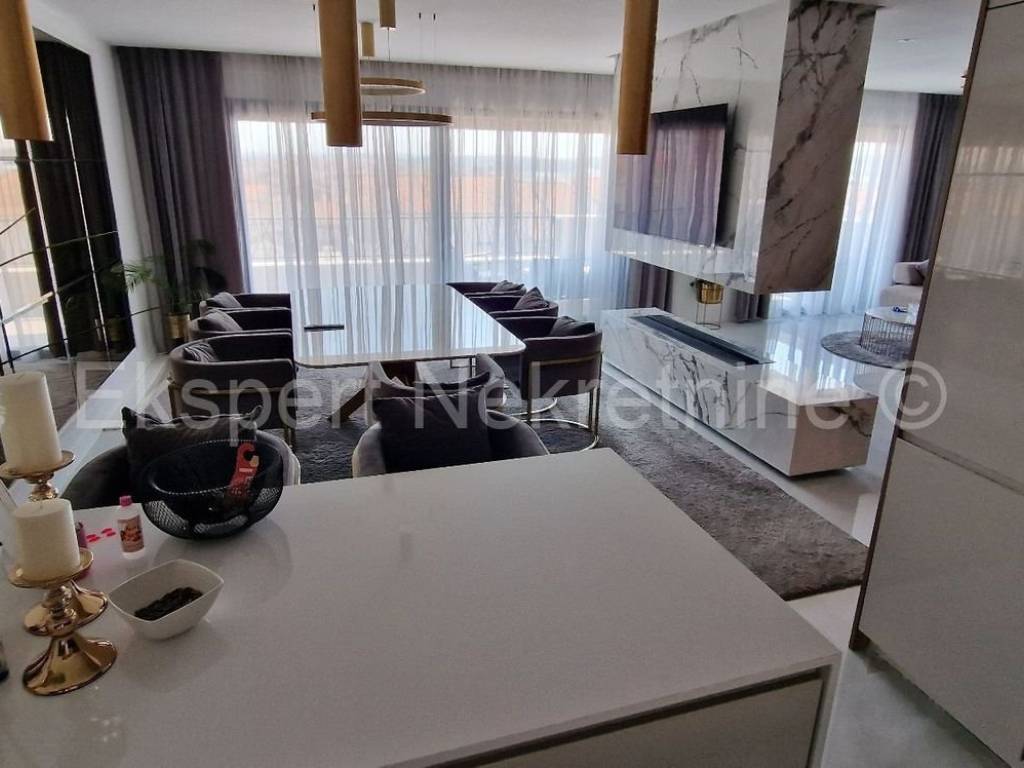Stan u zgradi, Prodaja, Trogir, Trogir