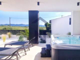 Luksuzna vila, Prodaja, Zadar - Okolica, Kožino