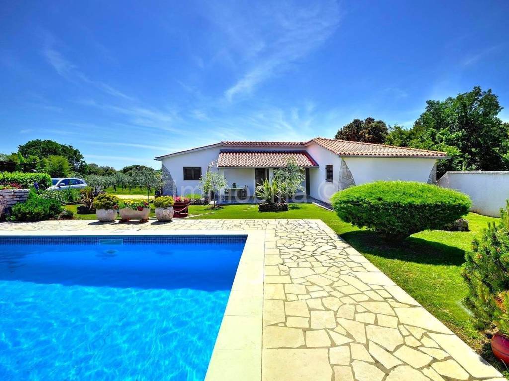 Apartmanska kuća, Prodaja, Pula, Pula