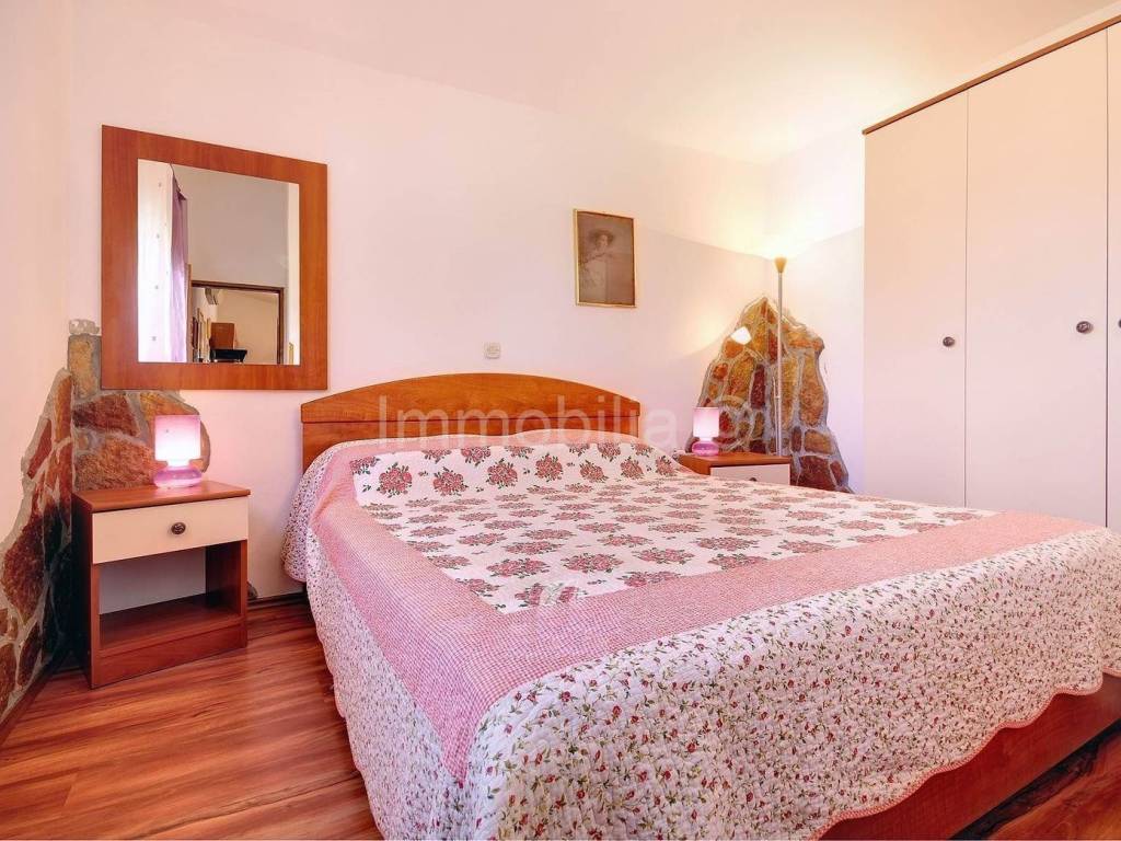 Apartmanska kuća, Prodaja, Pula, Pula