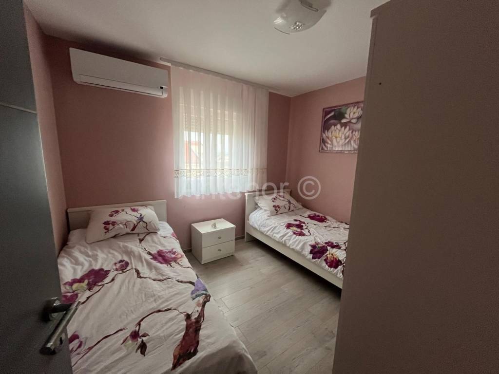 Apartman na moru, Prodaja, Nin, Nin