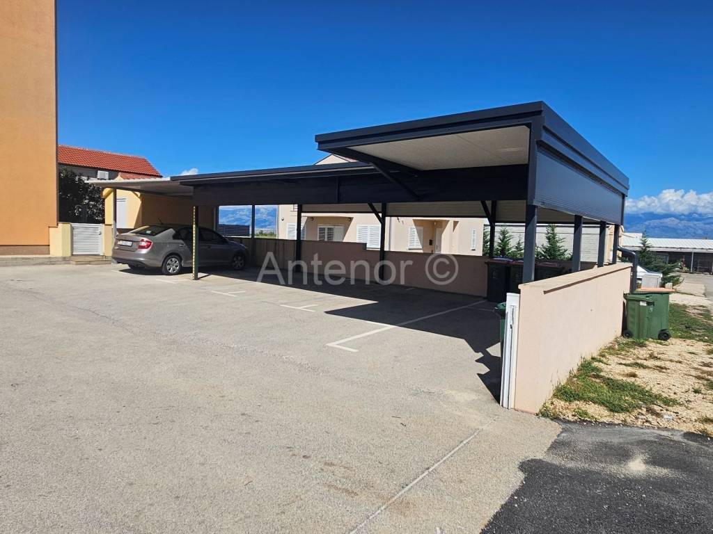 Apartman na moru, Prodaja, Nin, Nin