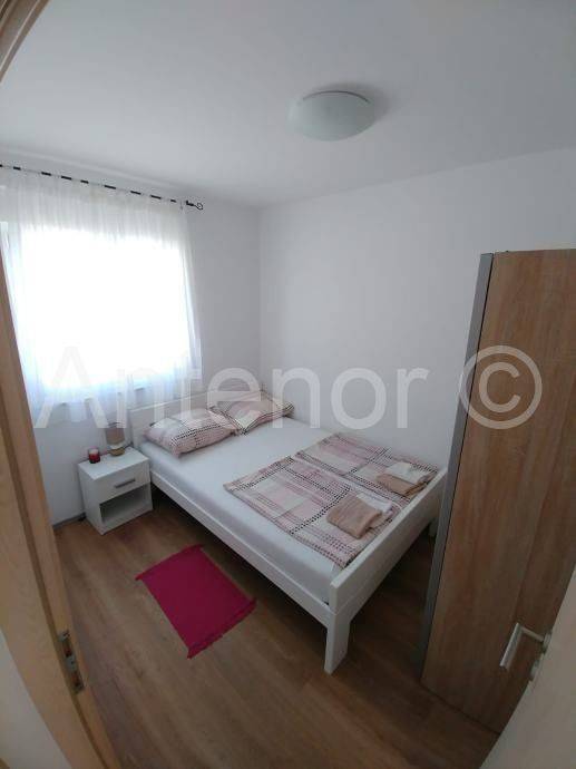 Dvojna kuća, Prodaja, Privlaka, Privlaka