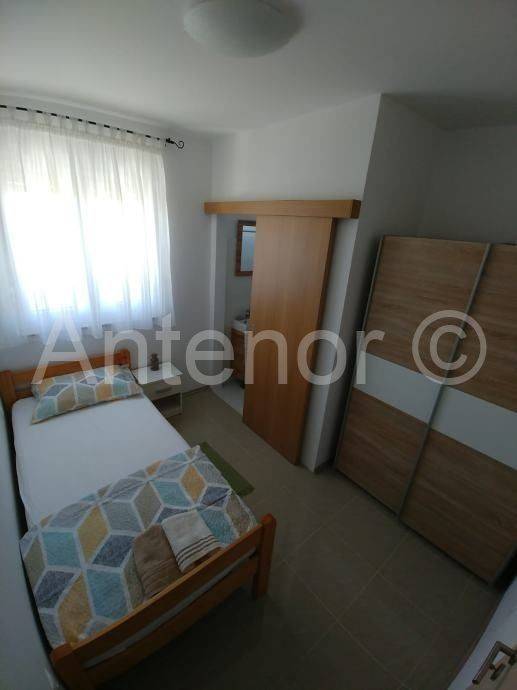 Dvojna kuća, Prodaja, Privlaka, Privlaka