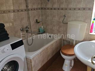 Stan u zgradi, Najam, Rijeka, Sjever