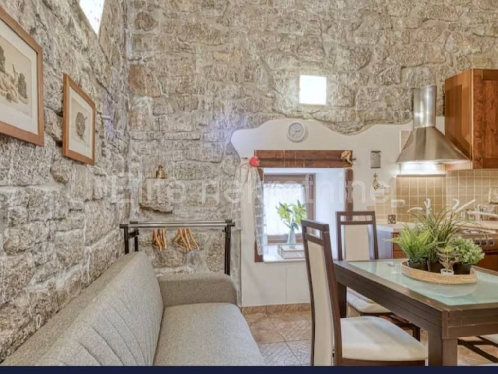 Stan u zgradi, Prodaja, Matulji, Jušići