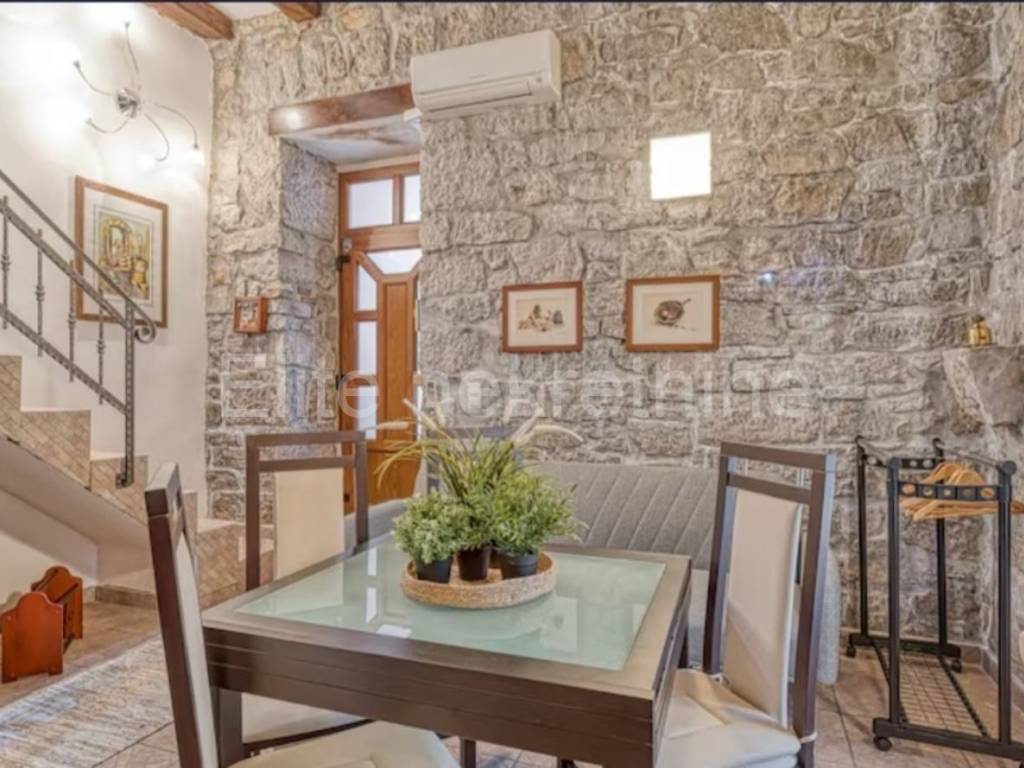 Stan u zgradi, Prodaja, Matulji, Jušići