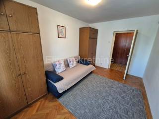 Stan u zgradi, Najam, Rijeka, Zapad