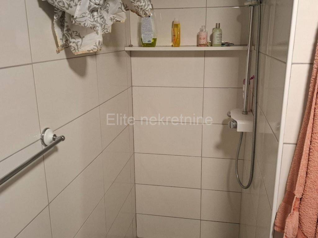 Stan u kući, Najam, Jelenje, Dražice