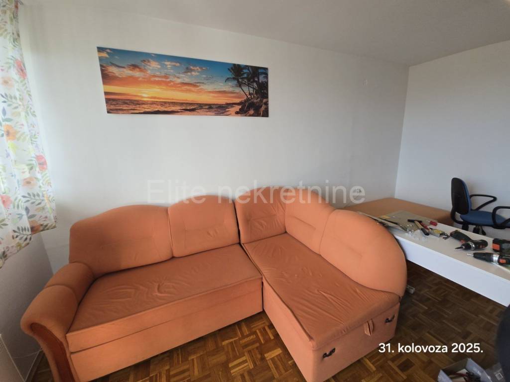 Stan u zgradi, Najam, Rijeka, Zapad