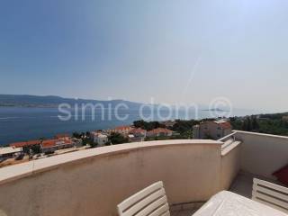 Stan u kući, Prodaja, Trogir - Okolica, Arbanija