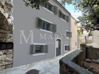 Kamena kuća, Prodaja, Omišalj, Omišalj