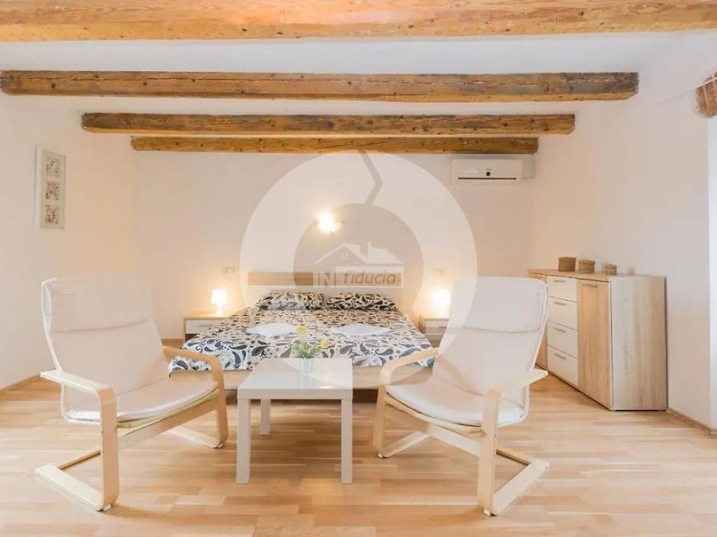 Dvojna kuća, Prodaja, Pula, Pula