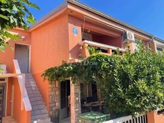 Apartmanska kuća, Prodaja, Vir, Vir