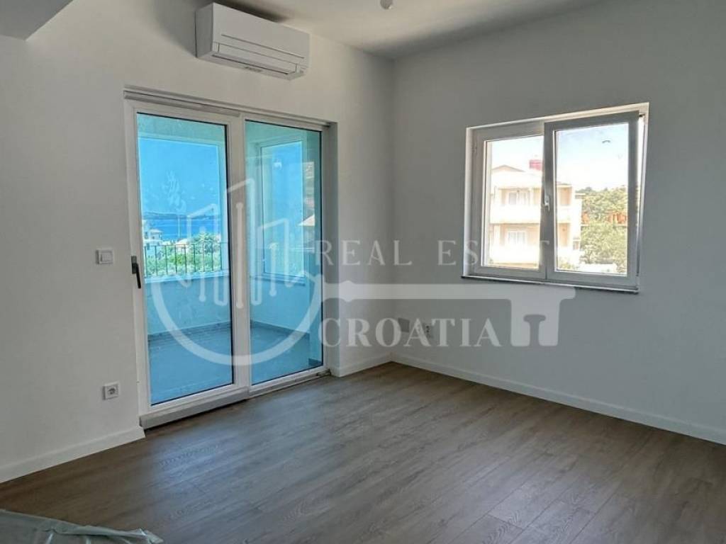Stan u zgradi, Prodaja, Šibenik - Okolica, Žaborić