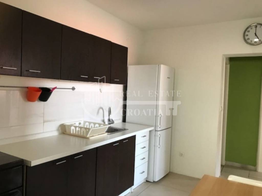 Stan u kući, prodaja, Šibenik,Crnica