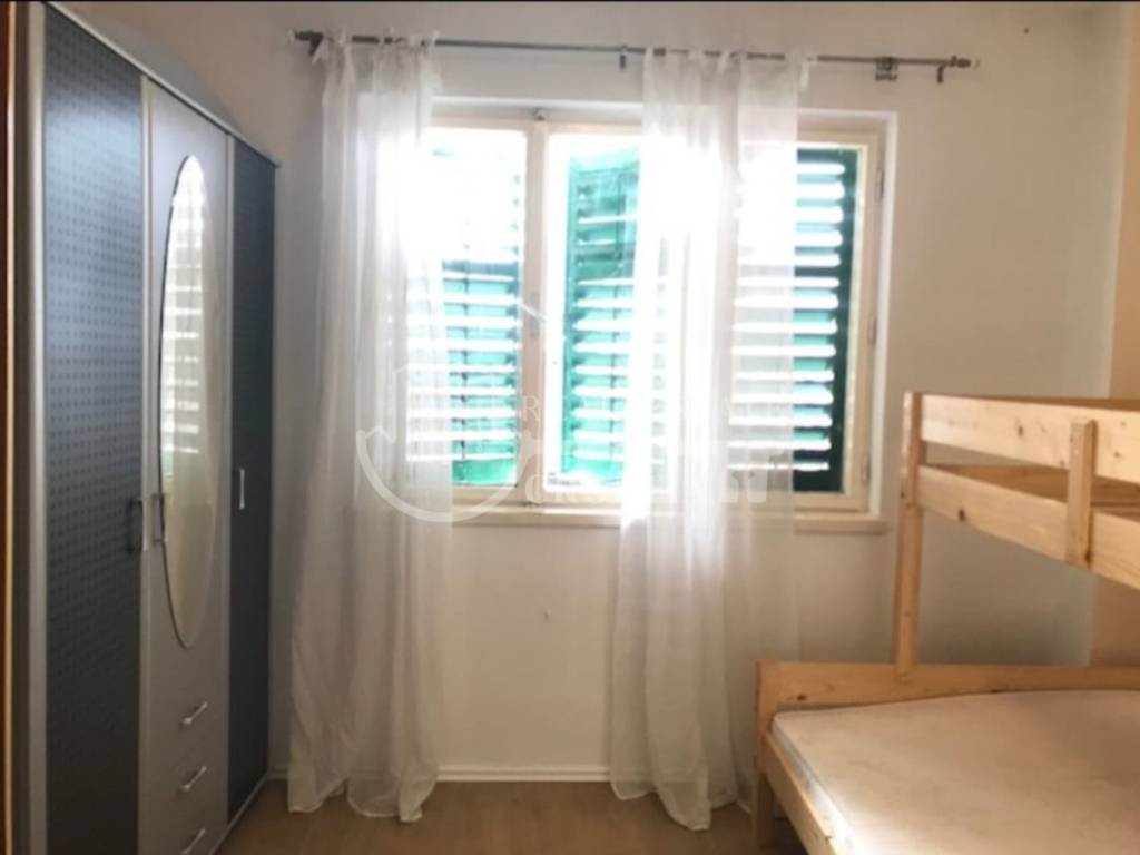 Stan u kući, prodaja, Šibenik,Crnica