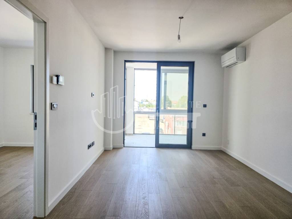 Stan u zgradi, prodaja, Zagreb,Stenjevec
