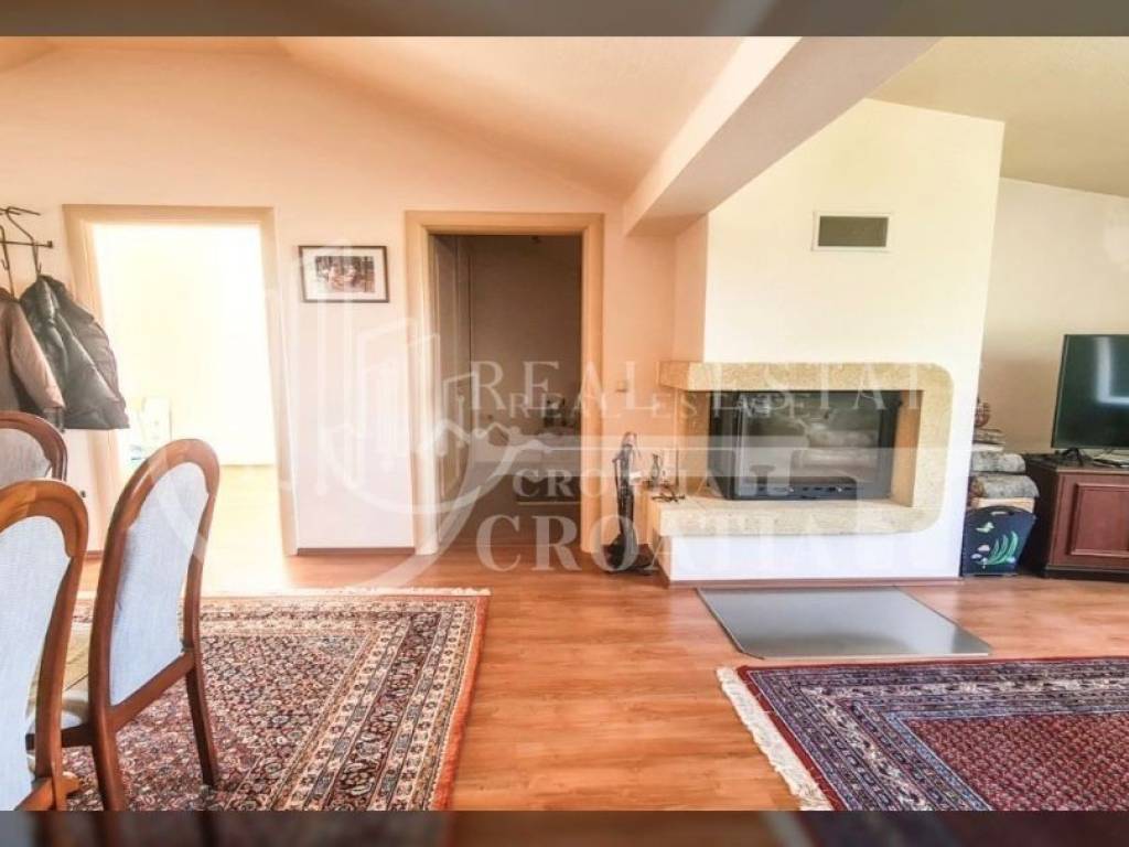 Stan u višeetažnoj kući, Prodaja, Zagreb, Sesvete
