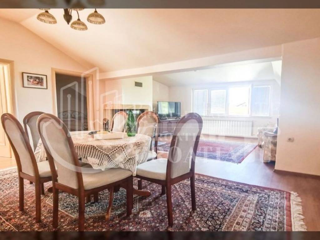 Stan u višeetažnoj kući, Prodaja, Zagreb, Sesvete
