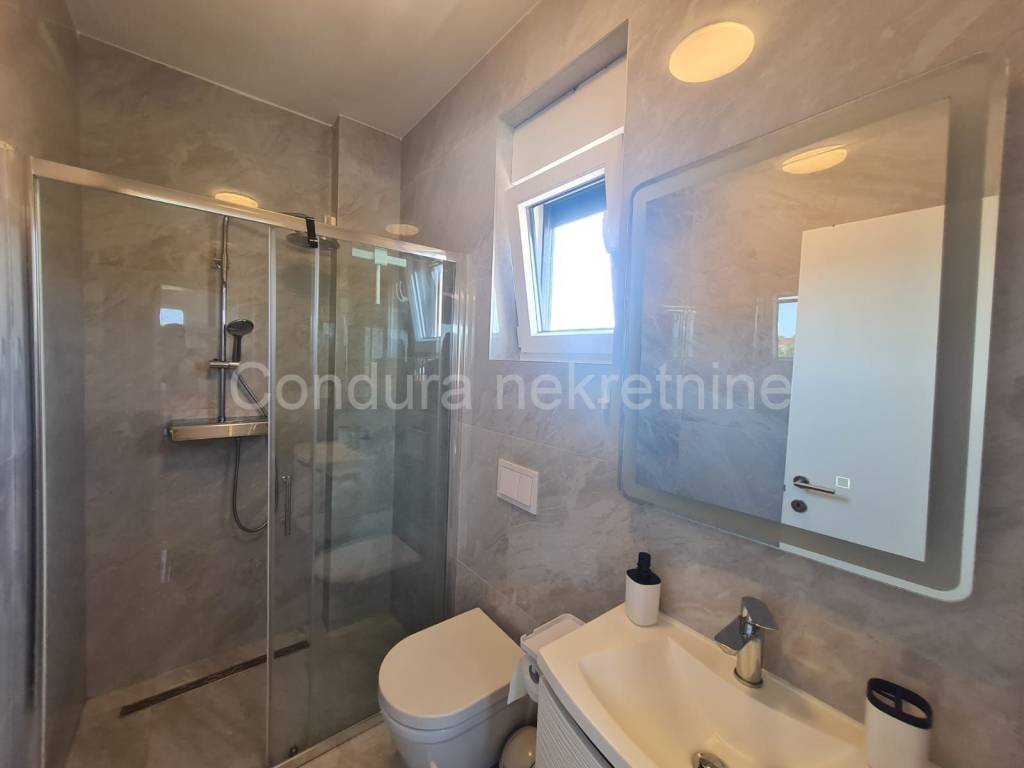 Kuća na moru, Prodaja, Vir, Vir