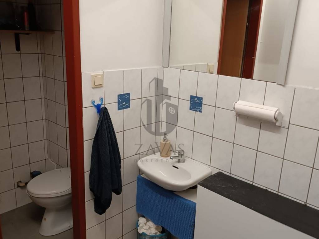 Sportski centar, Prodaja, Zagreb, Trešnjevka - jug