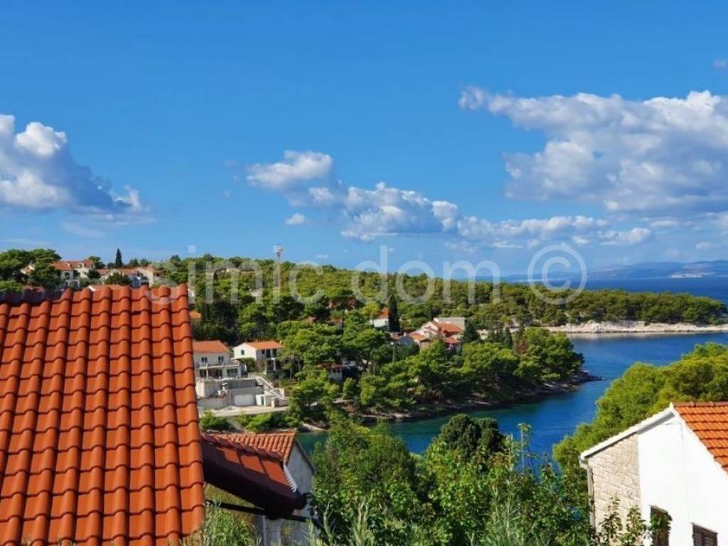 Apartmanska kuća, Prodaja, Supetar, Splitska