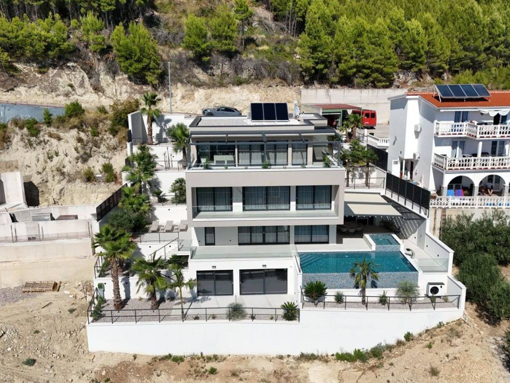 Luksuzna vila, Prodaja, Omiš, Čelina