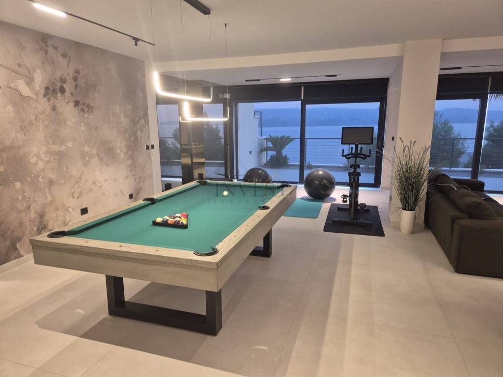 Luksuzna vila, Prodaja, Omiš, Čelina