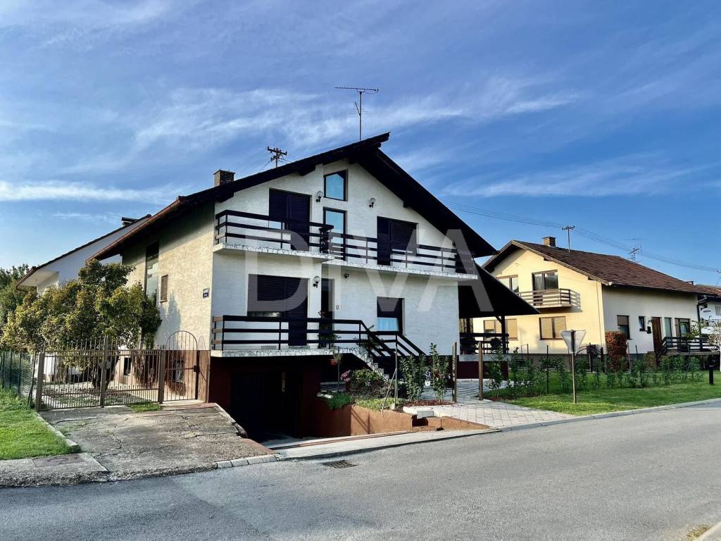 Samostojeća kuća, Prodaja, Slavonski Brod, Slavonski Brod
