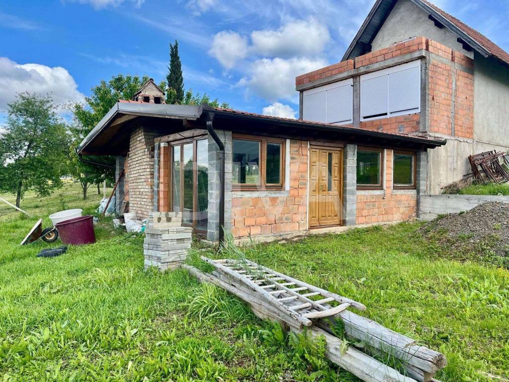 Kuća u izgradnji, Prodaja, Slavonski Brod, Slavonski Brod