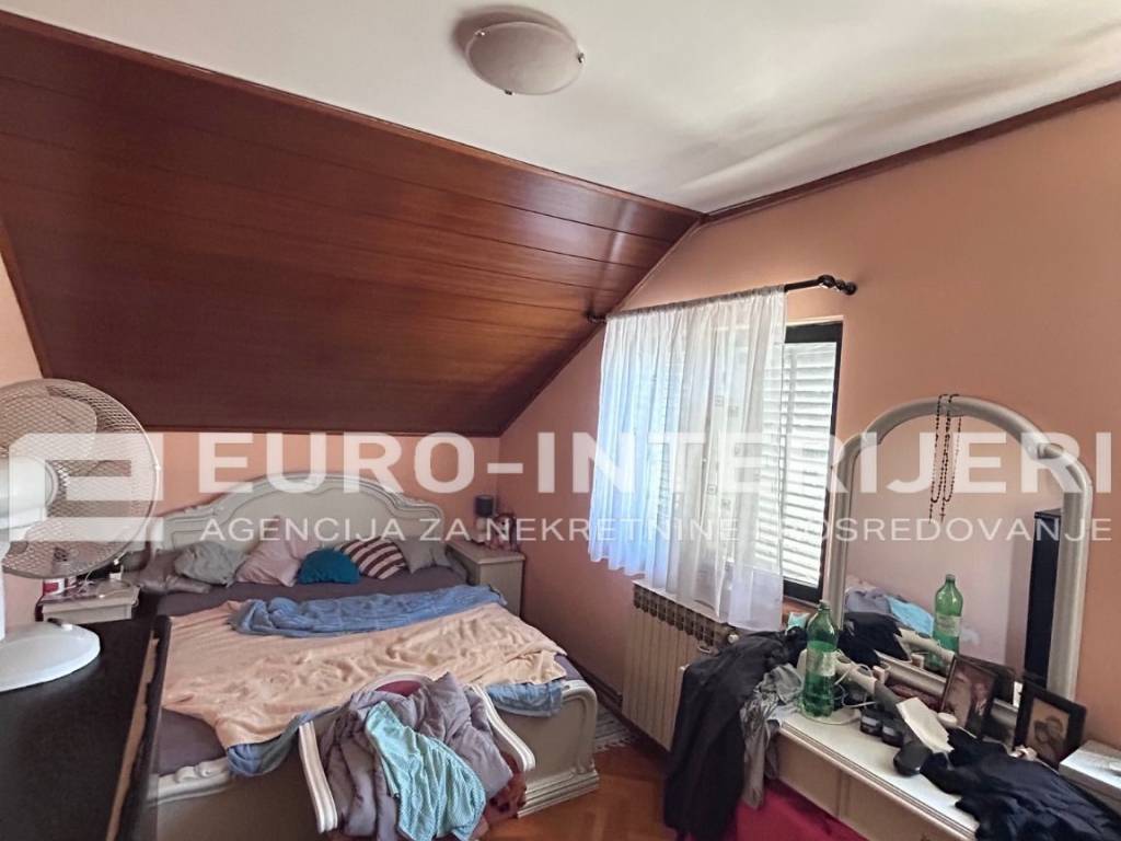 Prodaja obiteljske kuće Trnje - Sigećica