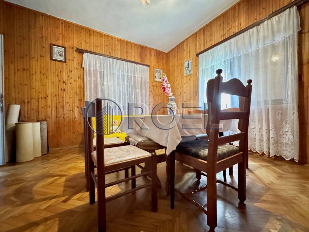 Samostojeća kuća, Prodaja, Jastrebarsko - Okolica, Donji Desinec