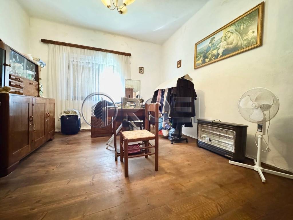 Samostojeća kuća, Prodaja, Jastrebarsko - Okolica, Donji Desinec