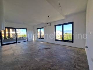 Apartman na moru, Prodaja, Privlaka, Privlaka