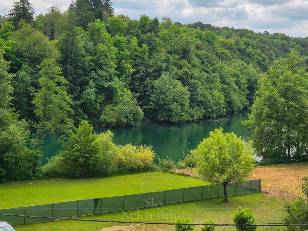 Samostojeća kuća, Prodaja, Duga resa, Zvečaj