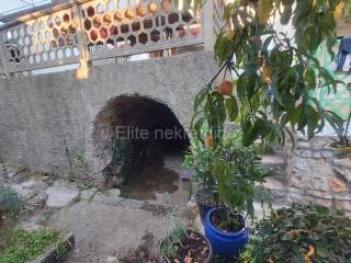 Dvojna kuća, Prodaja, Vrbnik, Risika