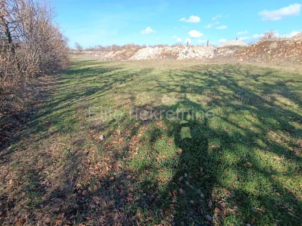 Građevinsko turističko, Prodaja, Svetvinčenat, Raponji