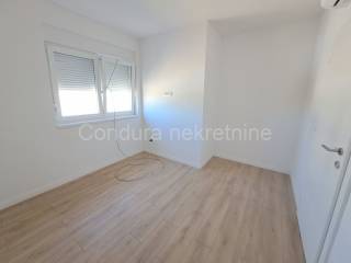 Apartman na moru, Prodaja, Privlaka, Privlaka