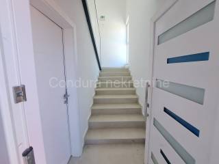 Apartman na moru, Prodaja, Privlaka, Privlaka