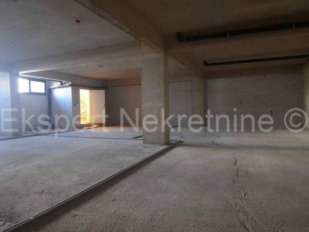 Poslovna zgrada, Prodaja, Split, Split