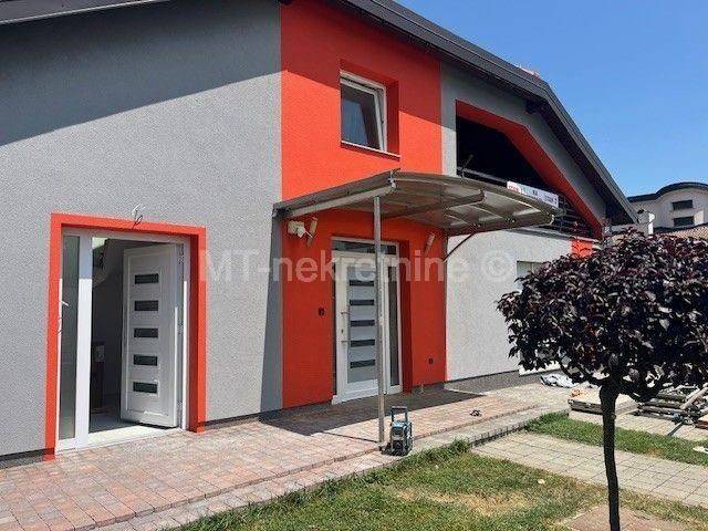 Stan u zgradi, Prodaja, Bjelovar, Bjelovar