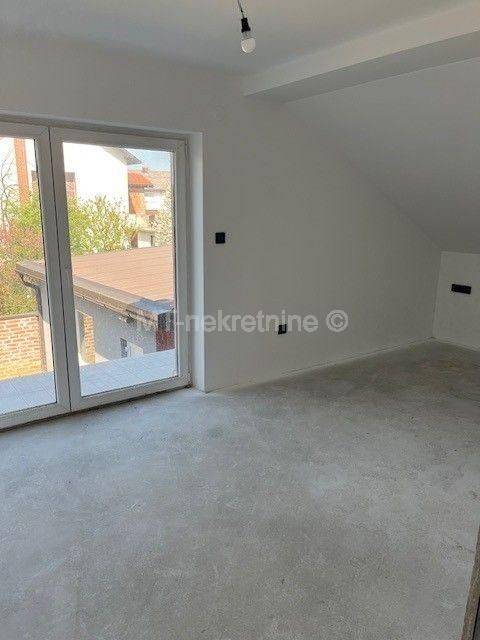 Stan u zgradi, Prodaja, Bjelovar, Bjelovar