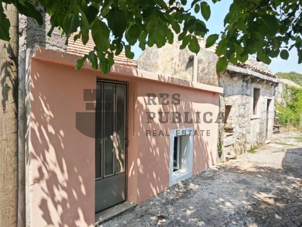 Orebic, Donja Banda