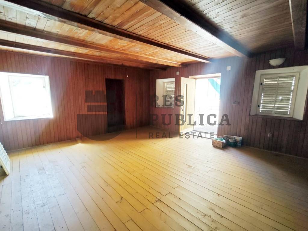 Orebic, Trstenik