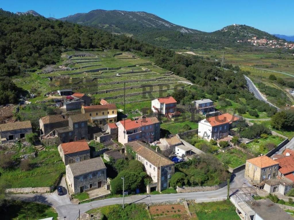 Janjina, Popova Luka